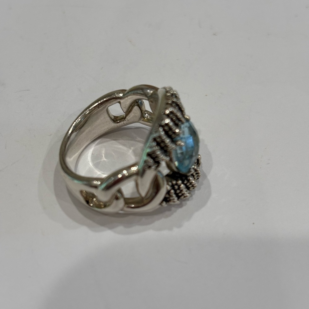 Michael Dawkins beautiful sterling and blue topaz stone. Size 8 - Picture 2 of 4